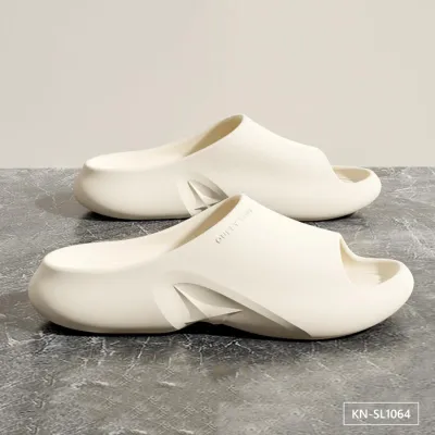 PUDDLE PROOF MEN'S SLIPPER